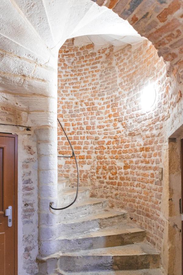 Apartamento Renaissance Bourg-en-Bresse Exterior foto